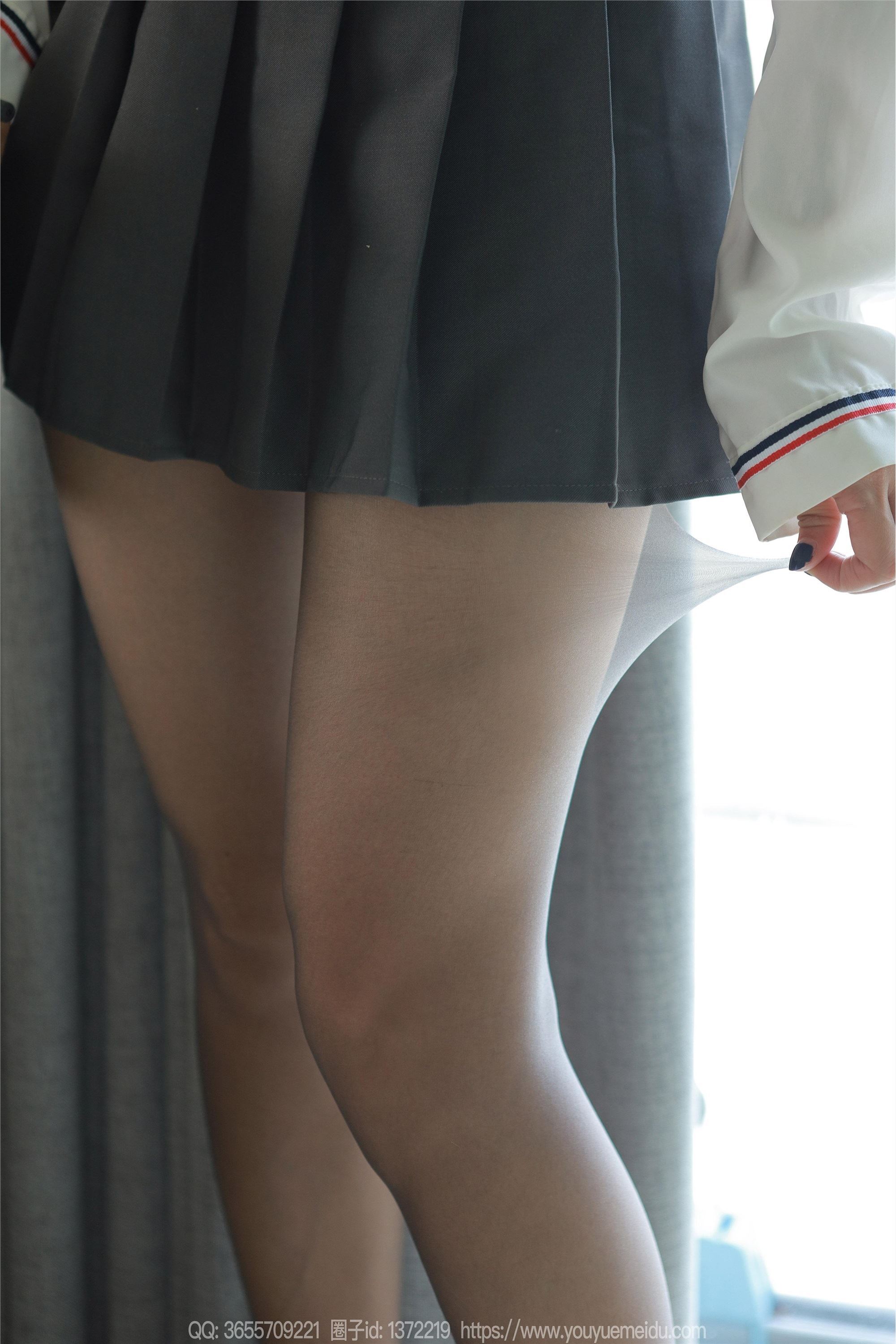 IESS异思趣向  2023.10.05 丝享家 1551 婉萍《爱看书的女人》